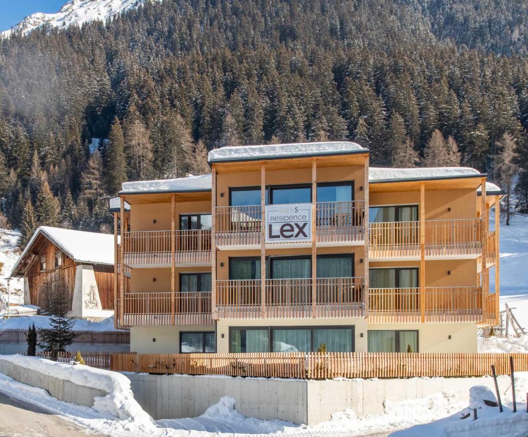 Residence Lex Resia Esterno foto