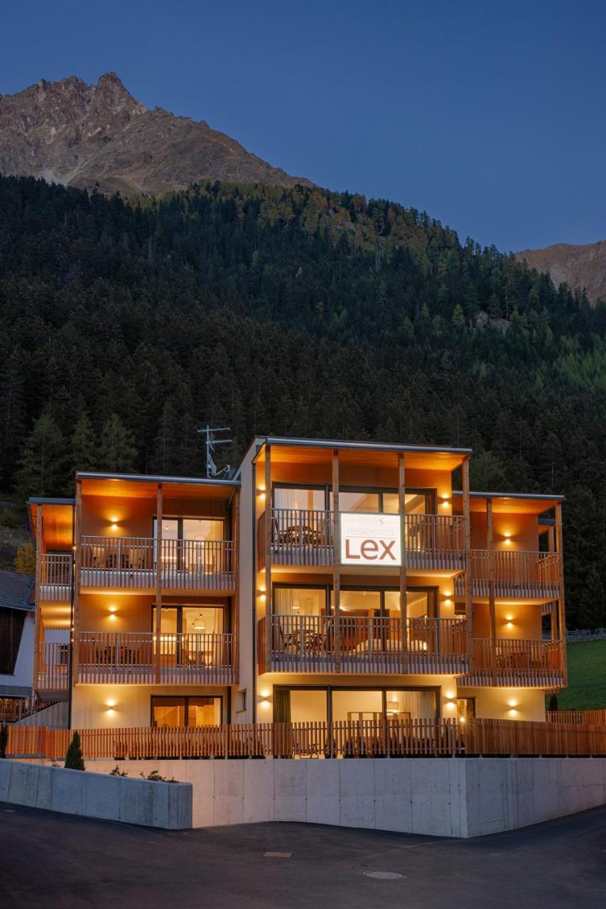 Residence Lex Resia Esterno foto