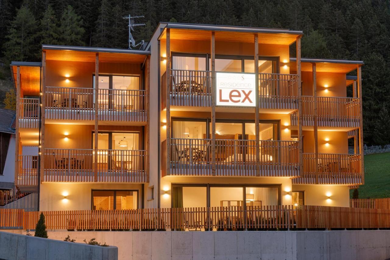 Residence Lex Resia Esterno foto
